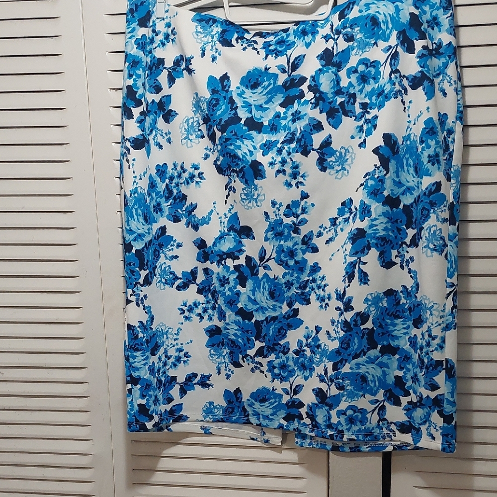 Floral Blue and White Women's Skirt